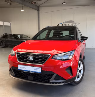 SEAT Arona FR Sport, LED Winterp CarPlay Navi - bilder 2