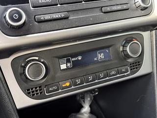 Volkswagen Polo V 1.HD/KLIMA - bilder 4