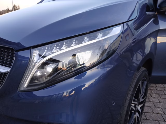 Mercedes-Benz V-Klasse Avandgard Edition AMG-Line 4MATIC +1.HAND+STH+ - bilder 4