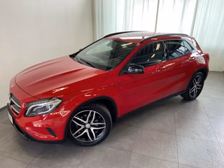 Mercedes-Benz GLA 200 Urban NIGHT LEDER NAVI XENON AHK STANDHE