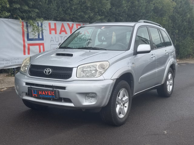 Toyota RAV 4 D-4D 4x4 Used vehicle for sale | First registration 03/2004