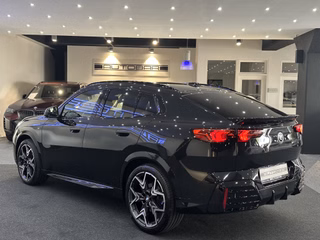 BMW X2 20 d xDrive M SPORT PANO ICONIC 360K HUD H&K AHK - bilder 7