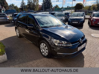 Volkswagen Golf VII Lim. Sound*2.HAND*KLIMA*KAMERA*TEMPO* - foto 4
