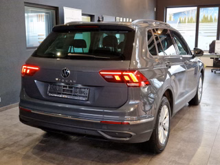 Volkswagen Tiguan Life 2.0TDI*KAMERA*CARPLAY*LED* - bilder 6