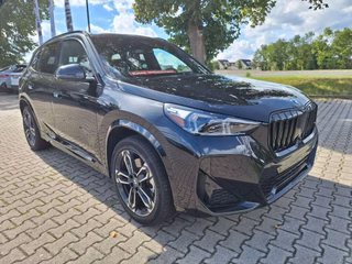 2027 BMW X1 xDrive M-Sport - photo 3