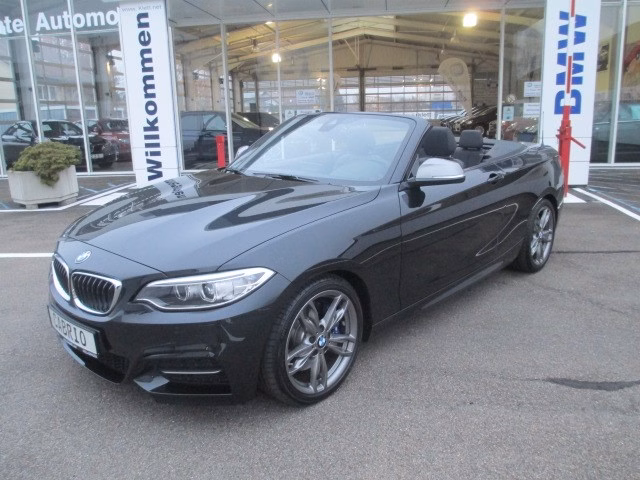 BMW M240i - photo 1