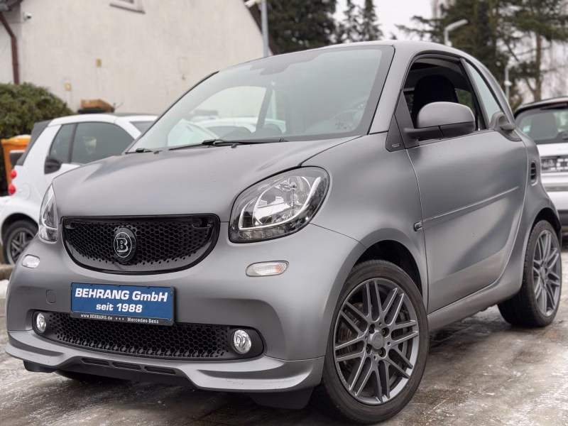 Smart ForTwo BRABUS*JBL*PANORAMA*KAMERA*NAVI*AMBIENTE*