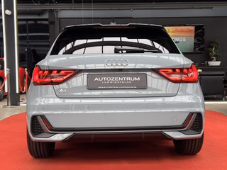 Audi A1 Sportback S-line PRE SENSE / TEMP / SPURWECHSEL / CAM 25 TFSI S line - foto 3