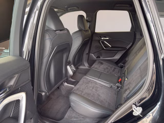 BMW X1 sDrive 18 i M Sport Autom., LED Navi Kamera AHK - foto 8