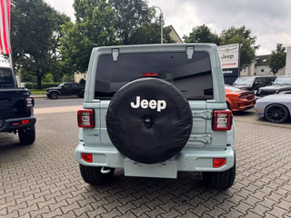 Jeep Wrangler Unlimited Rubicon 4xe Sonder-Umbau Komplettlackierung - bilder 8