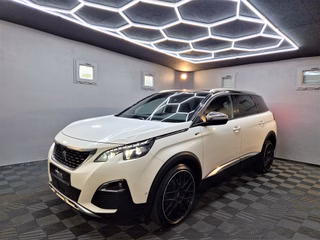 Peugeot 5008 GT |AUTOMATIK|NAVI|LEDER|LED|20"ZOLL ALUS