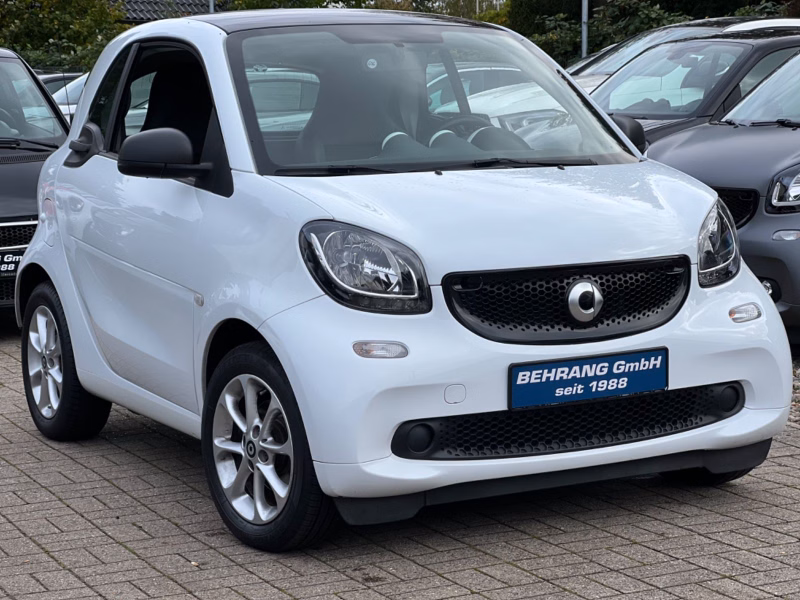 Smart ForTwo*PANORAMA*NAVI*SITZHEIZUNG*AUTOMATIK*