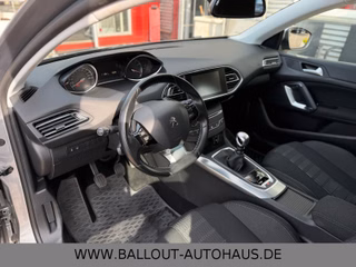 Peugeot 308 SW Allure*2.HAND*KLIMA*NAVI*TEMP*AHK*LED*SHZ - foto 9