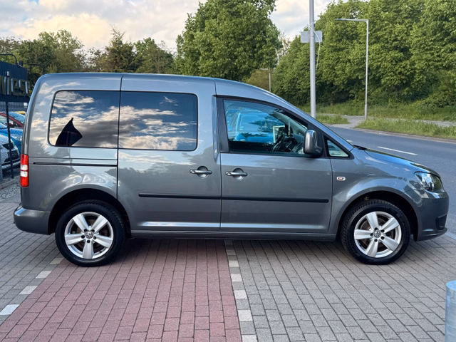 Volkswagen Caddy 1.6TDI Roncalli Aut*Temp*Klima*Szhz*AHK* - foto 4