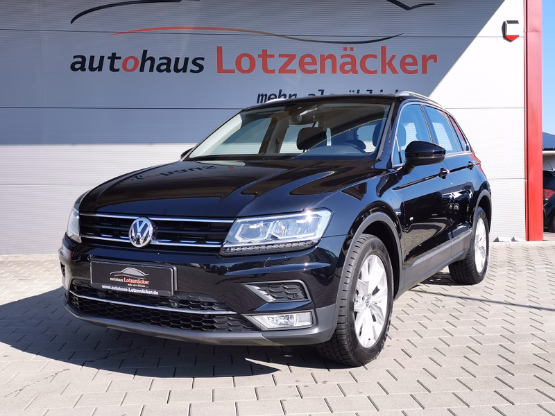 Volkswagen Tiguan Highline 4Motion 2.0 TSI /LED | AHK | DSG | ACC