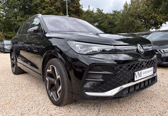 Volkswagen Tiguan R-Line Pano*ACC*360Kamera*HUP*AHK - foto 3