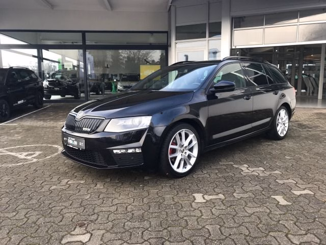 Skoda Octavia Combi 2.0 TDI RS, Leder, Bi-Xenon, PDC, Alu, ...