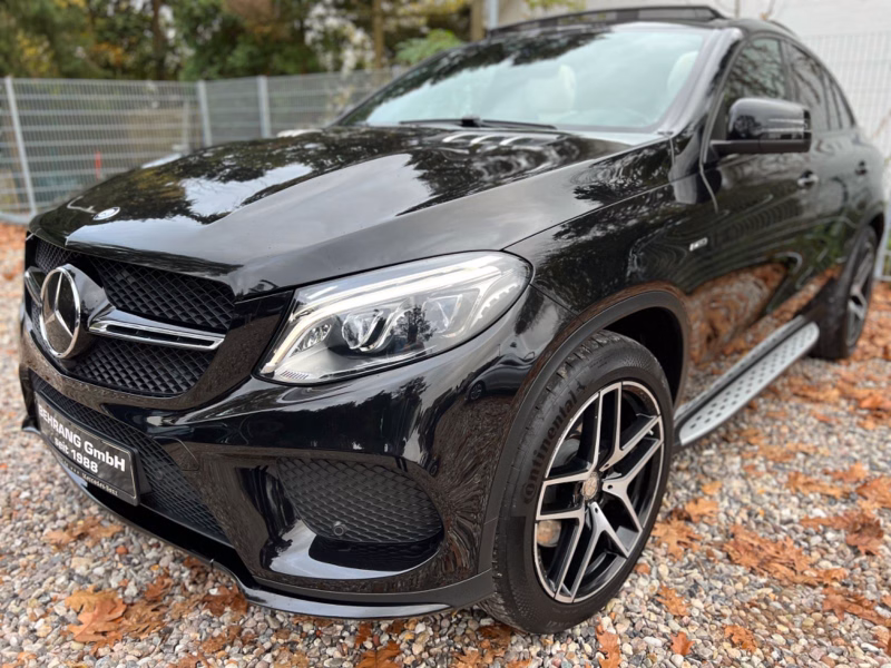 Mercedes-Benz GLE450 4MATIC AMG LINIE *DESIGNO*PANORAMA*DISTRO