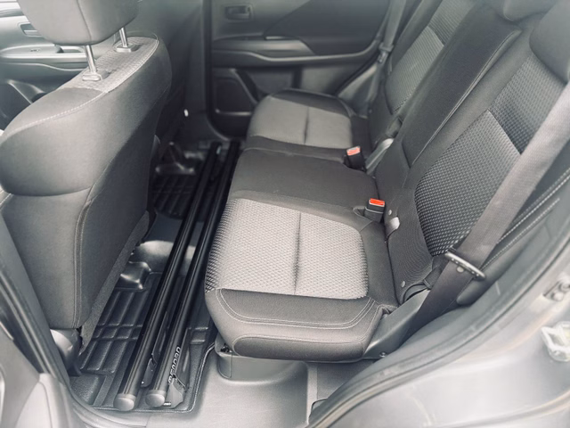 Mitsubishi Outlander Edition 2WD+SHZ+Carplay+Kamera+MFL+Alu - bilder 10
