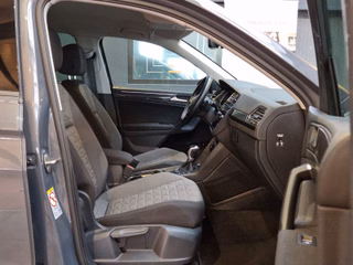 Volkswagen Tiguan Life 2.0TDI*KAMERA*CARPLAY*LED* - bilder 12