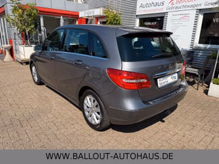 Mercedes-Benz B 180 CDI*2.HAND*KLIMA*NAVI*TEMP*AHK*SHZ*BT*PDC* - bilder 7