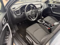 Daumennagel 5 - Kia cee'd Apple Car Play/KAMERA+PDC/SHZ+Len.Heiz/8x bereift/LED