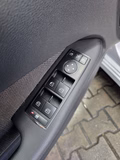Daumennagel 14 - Mercedes-Benz E 200 CGI BE, AUTOMATIK, NAVI, BiXENON, PDC
