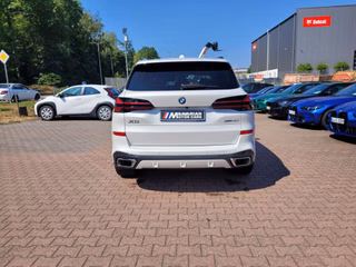 2026 BMW X5 xDrive40i - photo 2