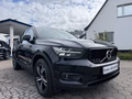 Daumennagel 3 - Volvo XC40 D4 R-Design AWD LED ACC Memory Navi SHZ CAM