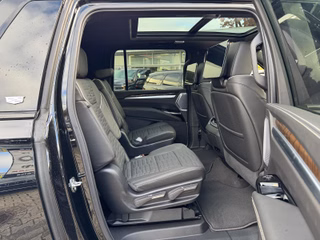 Cadillac Escalade ESV 6.2 V8 Platinum Sport 24" Modell 2026 - bilder 22