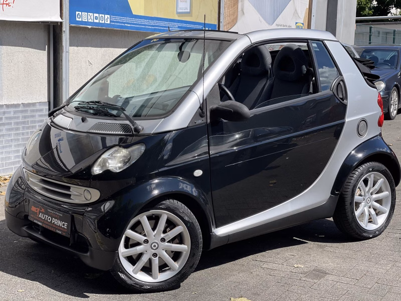 smart fortwo cabrio+ FACELIFT+ KLIMA+ TÜV NEU+ AUTOMATIK+ E-FENSTER+ BASIS+ 61PS
