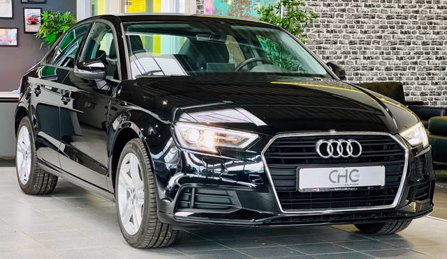 Audi A3 S-Tronic Lim. |Bi-XENON|SHZ|NAVI|PDC|MFL Gebrauchtwagen Kaufen | EZ 08/2017 | Preis 18.990 €
