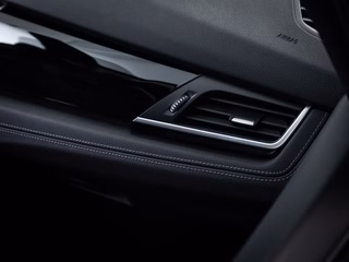 BMW 218 d Sport Line  LED RFK H-K AHK SHZ - bilder 11