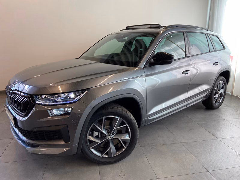 Skoda Kodiaq Sportline TDI DSG PANO 7 SITZE ACC KAMERA