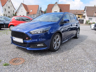 Ford Focus Turnier ST 2.0 EcoB. Leder-Sport-P. Xenon Navi Winter-P. - foto 1