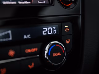 Nissan Qashqai 1.2 Visia*PANO*360°*AHK*NAVI - bilder 8