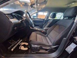 Volkswagen Passat Comfortline*Automatik*Navi*BMT*69.000 km* - bilder 9