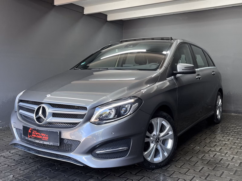 Mercedes-Benz B 200 d, AUTOMATIK, PANO, LED, R-KAMERA, COMAND