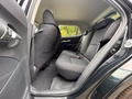 Daumennagel 17 - Toyota Auris 1.8 Hybrid Executive/I.HD/KAM/KEYLES/TEMP/