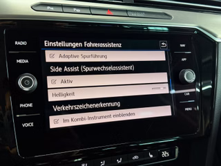 Volkswagen R-LINE/Highline/D-LED/ACC/NAVI/KAM/SHZ/LRH - foto 37