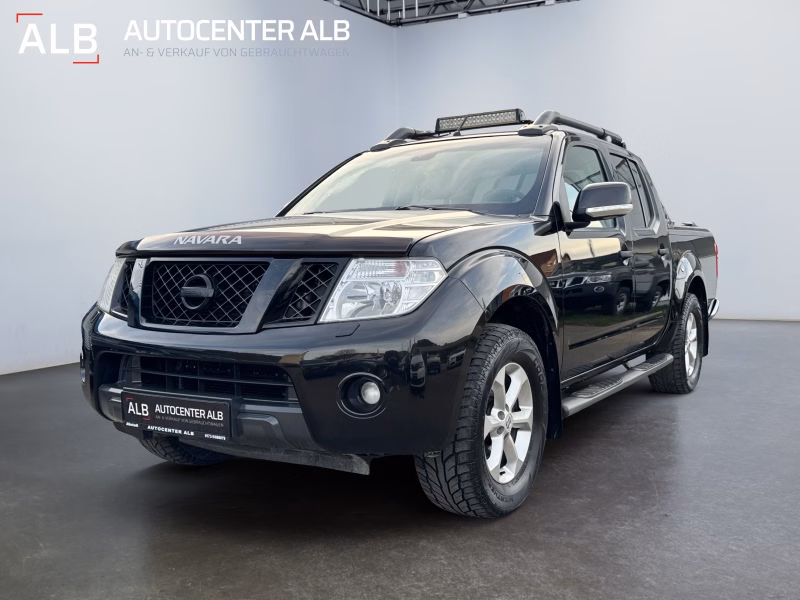 Nissan Navara Pickup Doppelkabine/4X4/AUTOMATIK/AHK/LEDER/