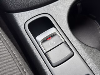 Audi Q3 basis Navi Tempomat - foto 27