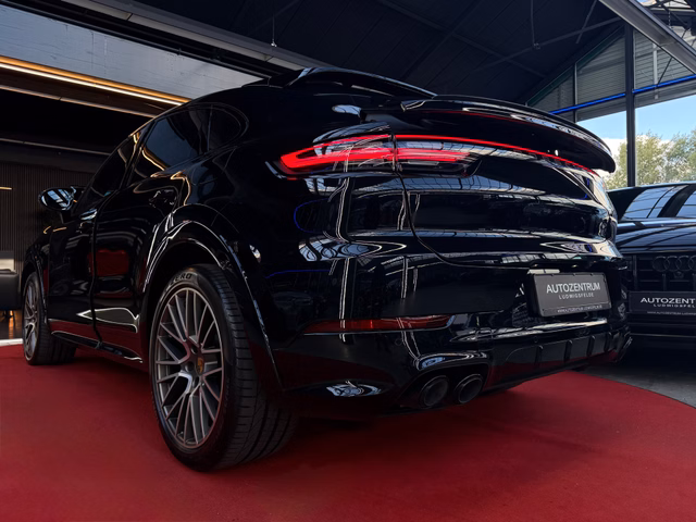 Porsche Cayenne Coupe S Platinum Edition 3.0 V6 e-hybrid / HEAD-UP / PANO / ACC / BOSE / 360° CAM E-Hybrid - foto 10