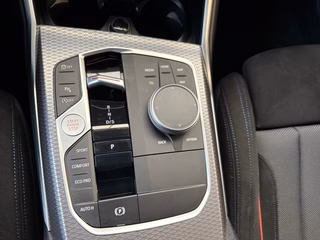BMW 330 i xDrive M Sport Autom., LED Navi Kamera ACC - bilder 10