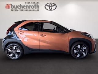 Toyota Aygo X Hybrid Teamplayer + Technik Paket - foto 4