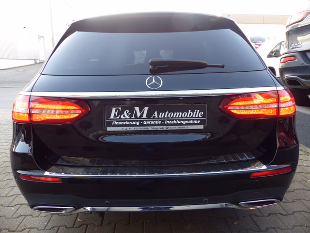 Mercedes-Benz E 400 d 4Matic AMG-LINE*PANO*360°KAMERA*NAVI* - bilder 5