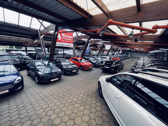Autohaus Stadtlander | Gebrauchtwagenhandel in Norderstedt