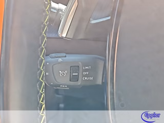 Peugeot 2008 Allure 130 EAT8 GT Line AHK Kamera Navi ACC - foto 11