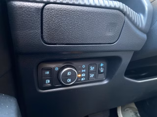 Ford Ranger Plug-in-Hybrid Wildtrak +elektr. Rollo+B&O+AHK - bilder 8