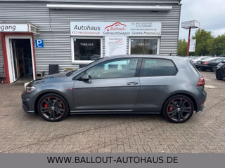 Volkswagen Golf VII Lim. GTI Performance*2.HAND*AHK*LED*ACC - photo 1